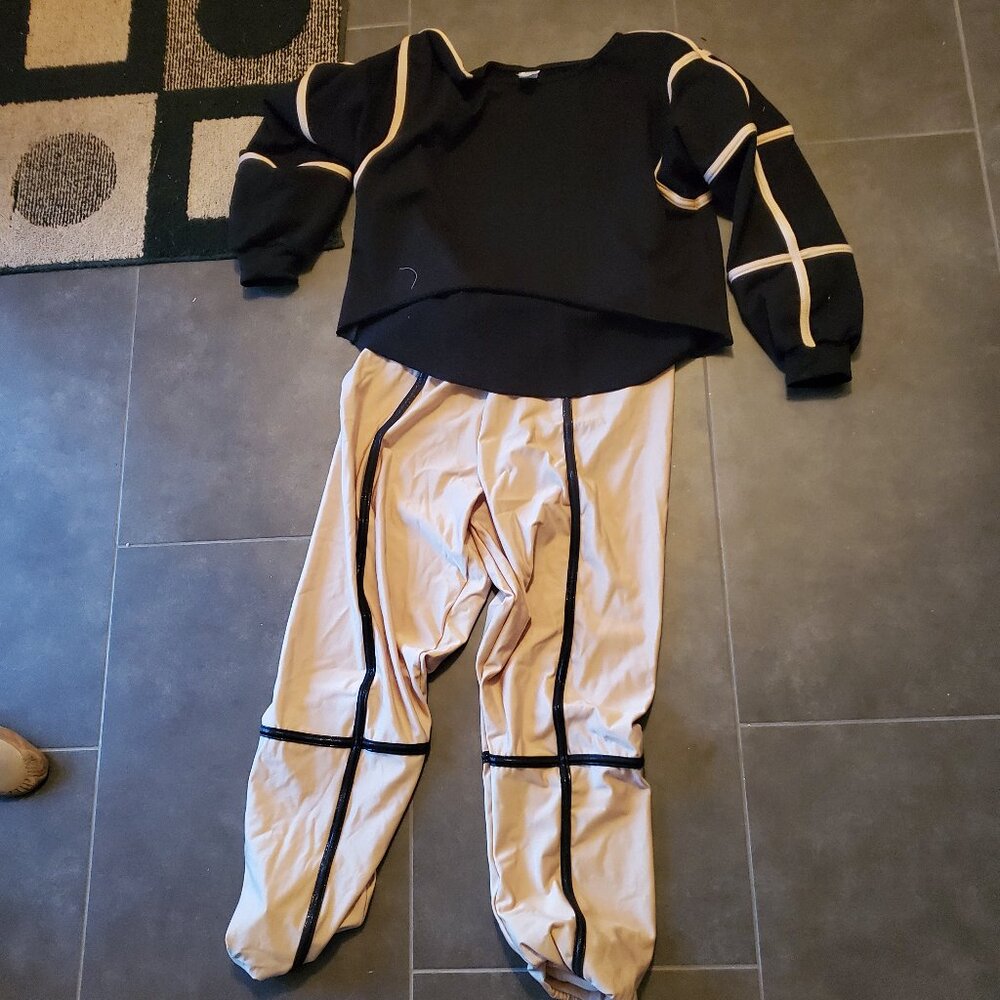 A Wish Come True It Wasn't Me Costume - Top and Pants